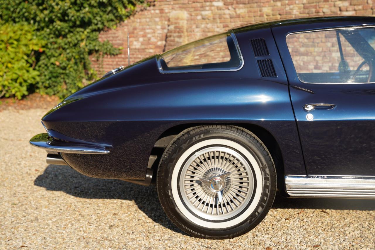 1964 Chevrolet Corvette C2 Sting Ray Coup&eacute;