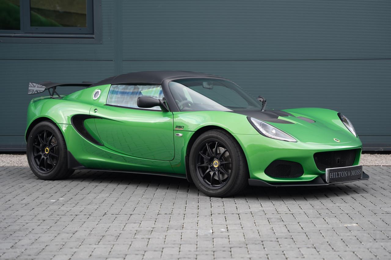 2019 Lotus Elise
