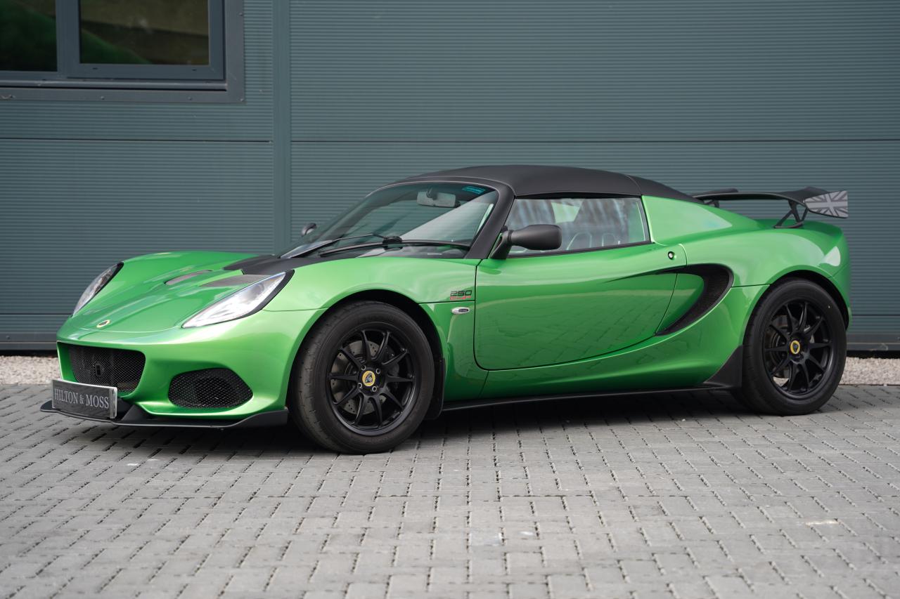 2019 Lotus Elise