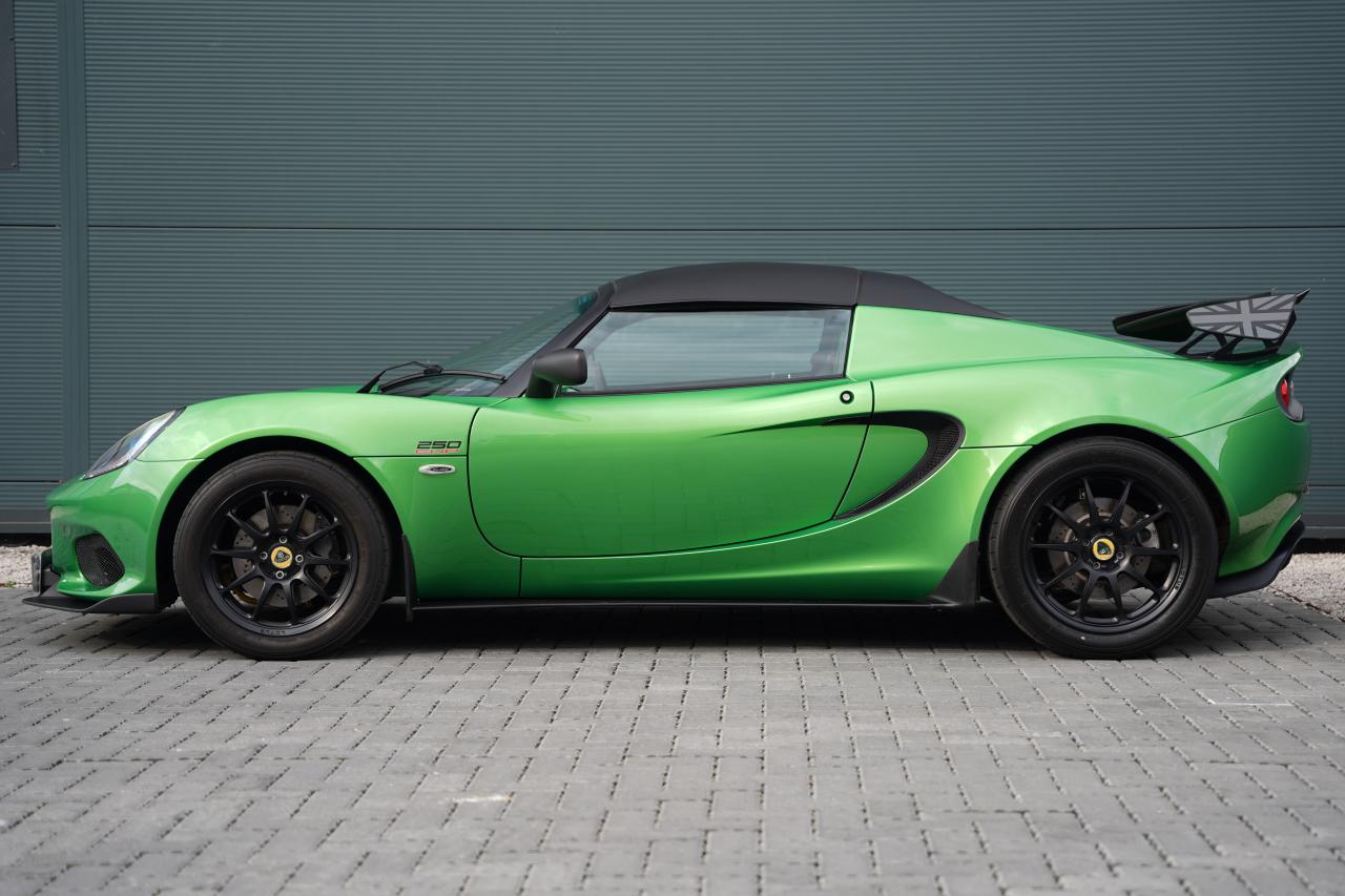 2019 Lotus Elise