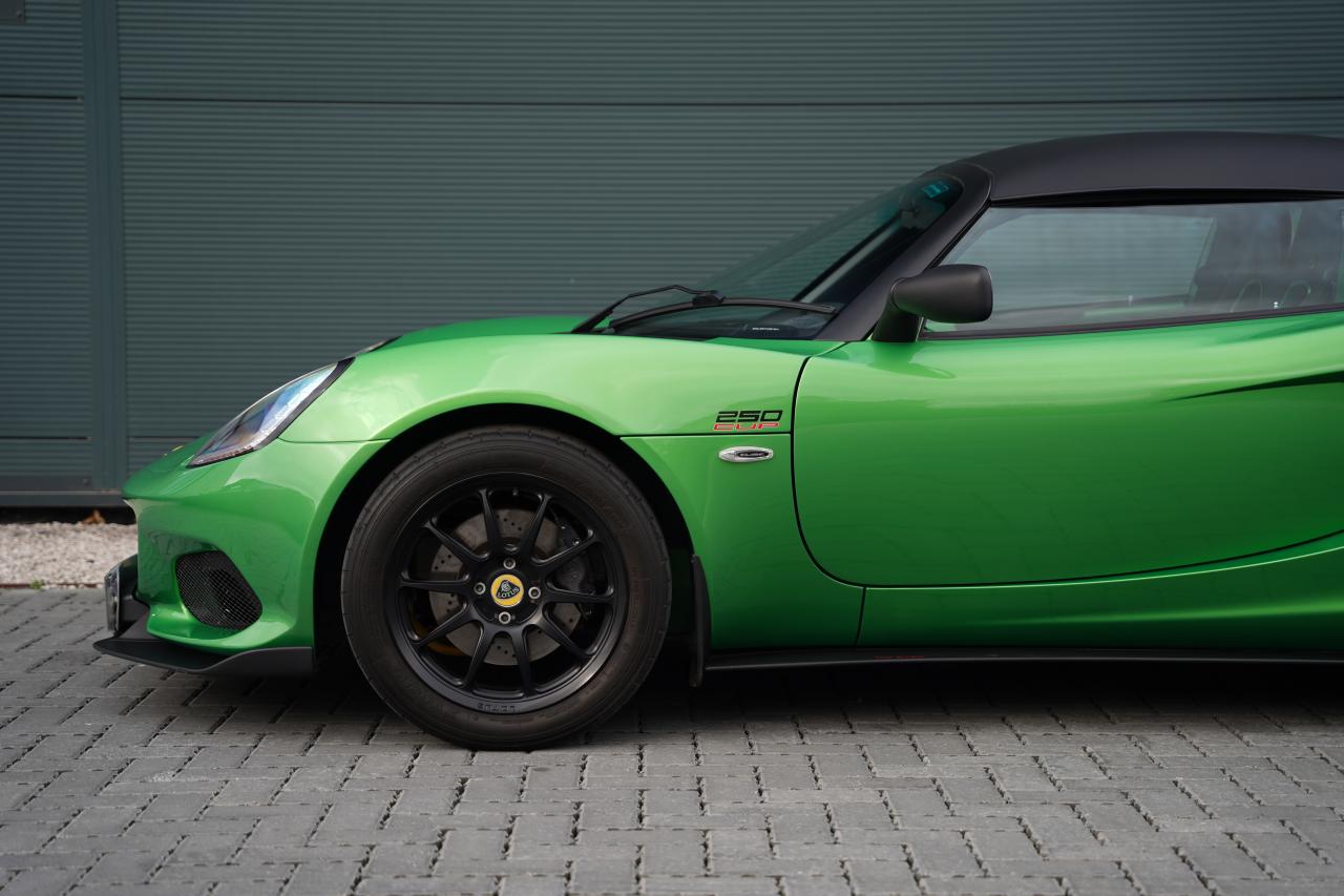 2019 Lotus Elise