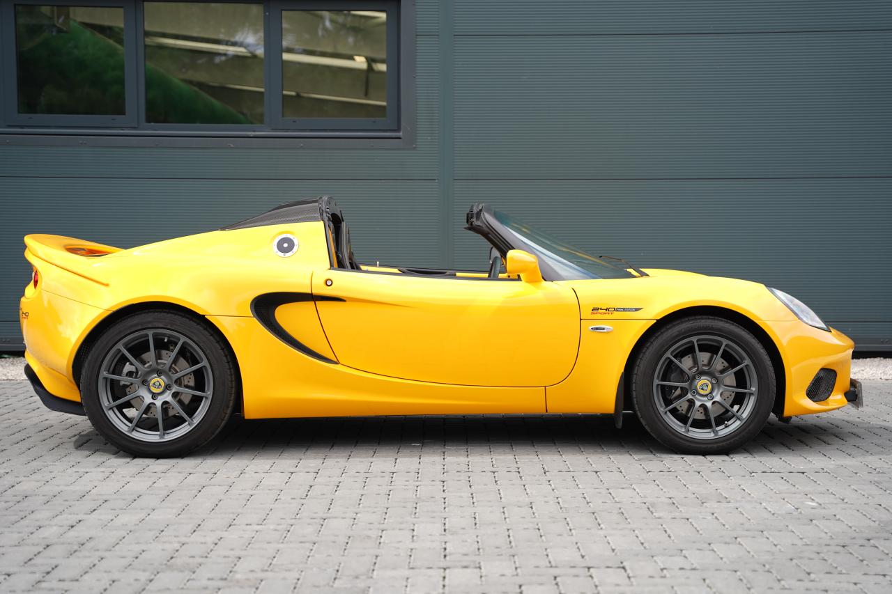 2021 Lotus Elise