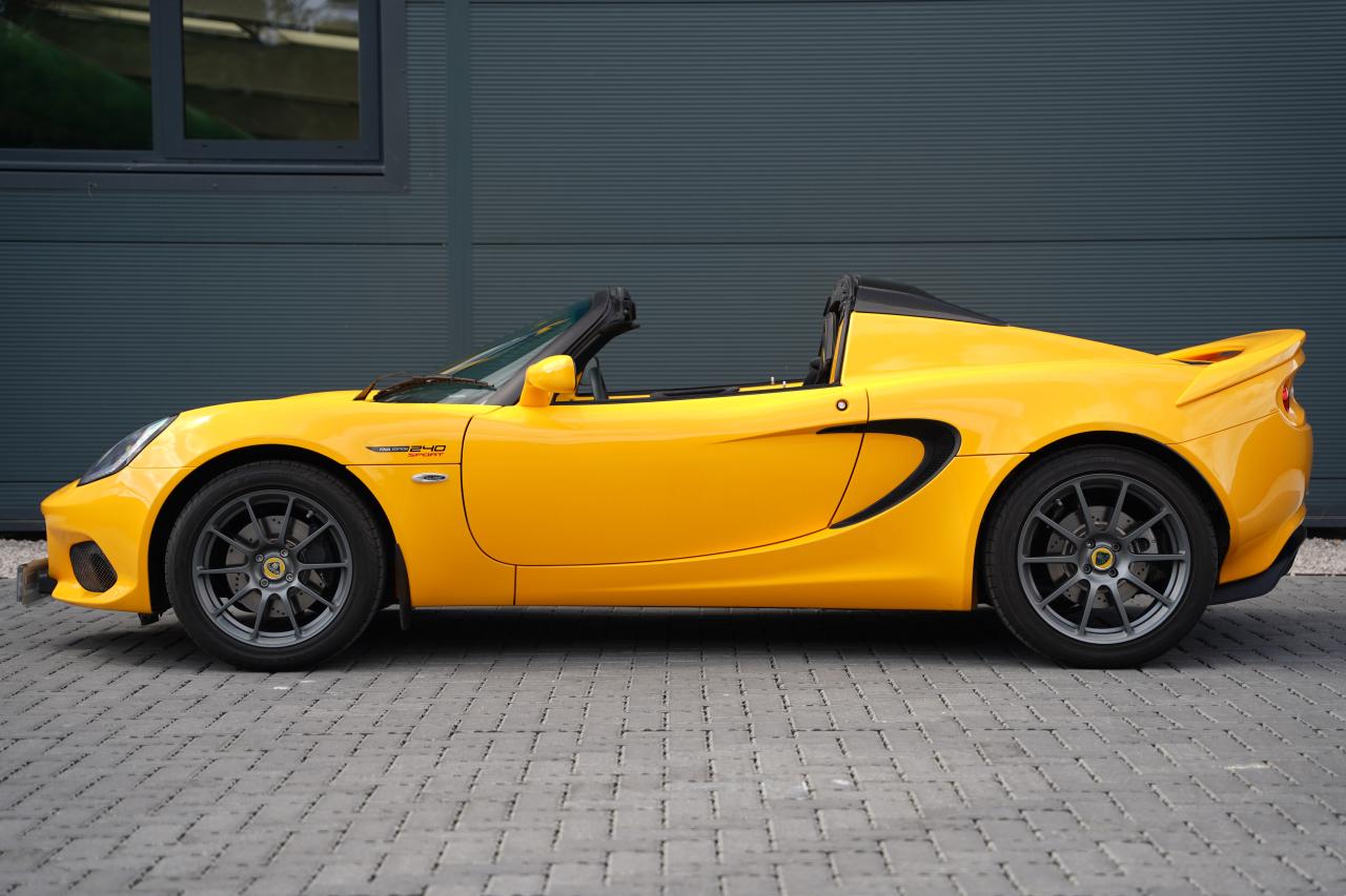 2021 Lotus Elise