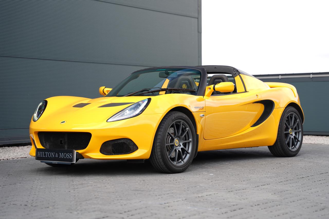 2021 Lotus Elise
