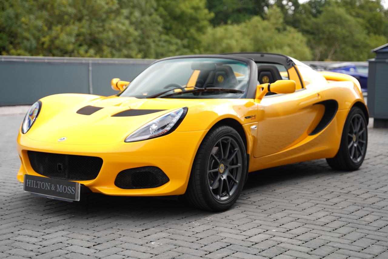 2021 Lotus Elise