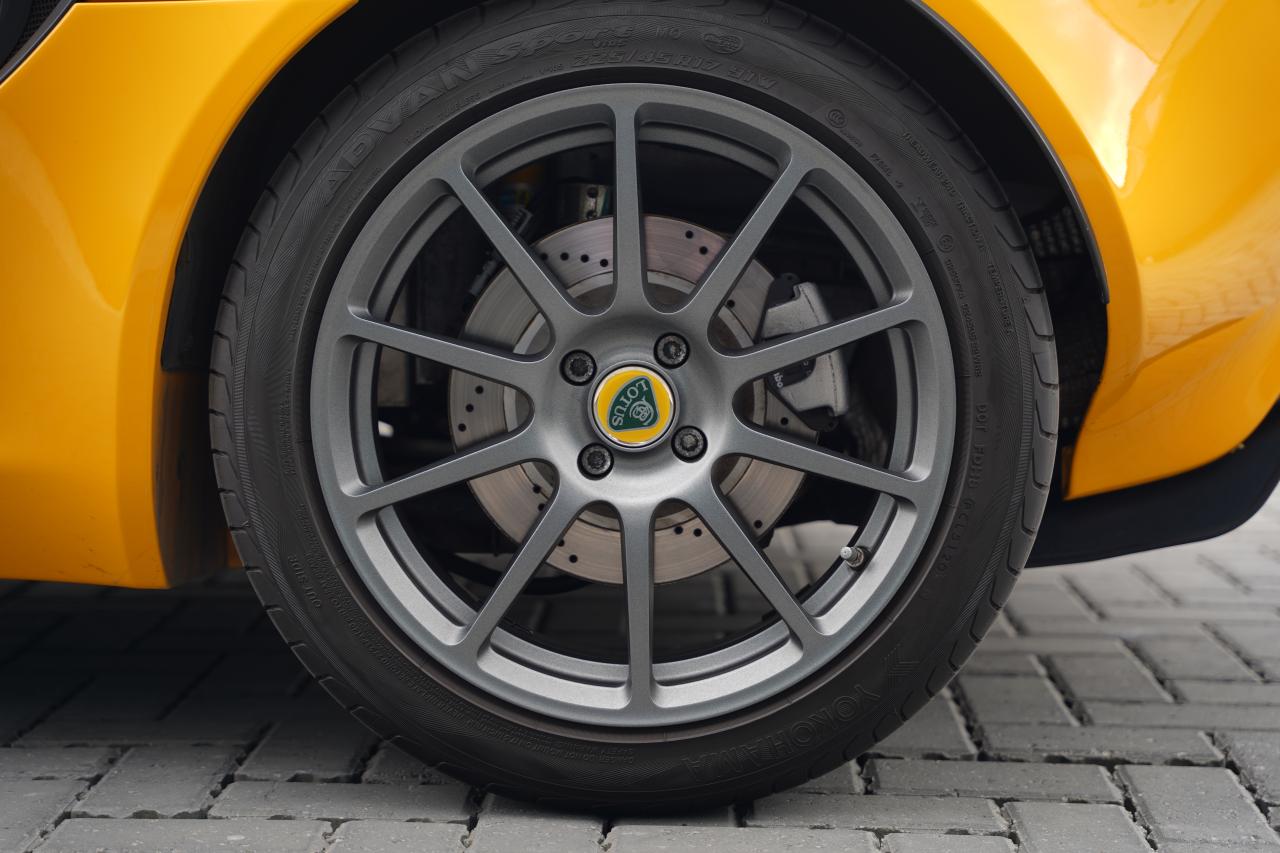 2021 Lotus Elise