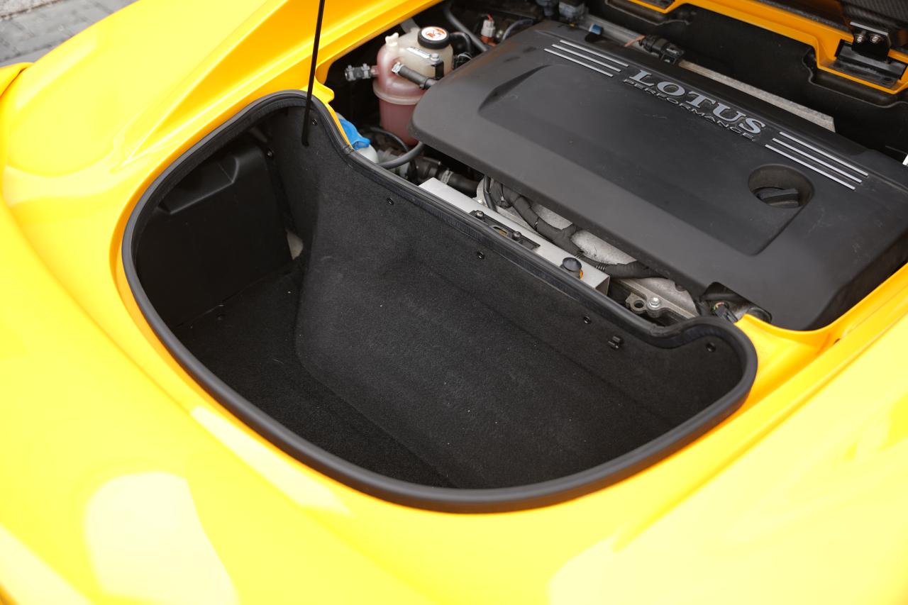 2021 Lotus Elise