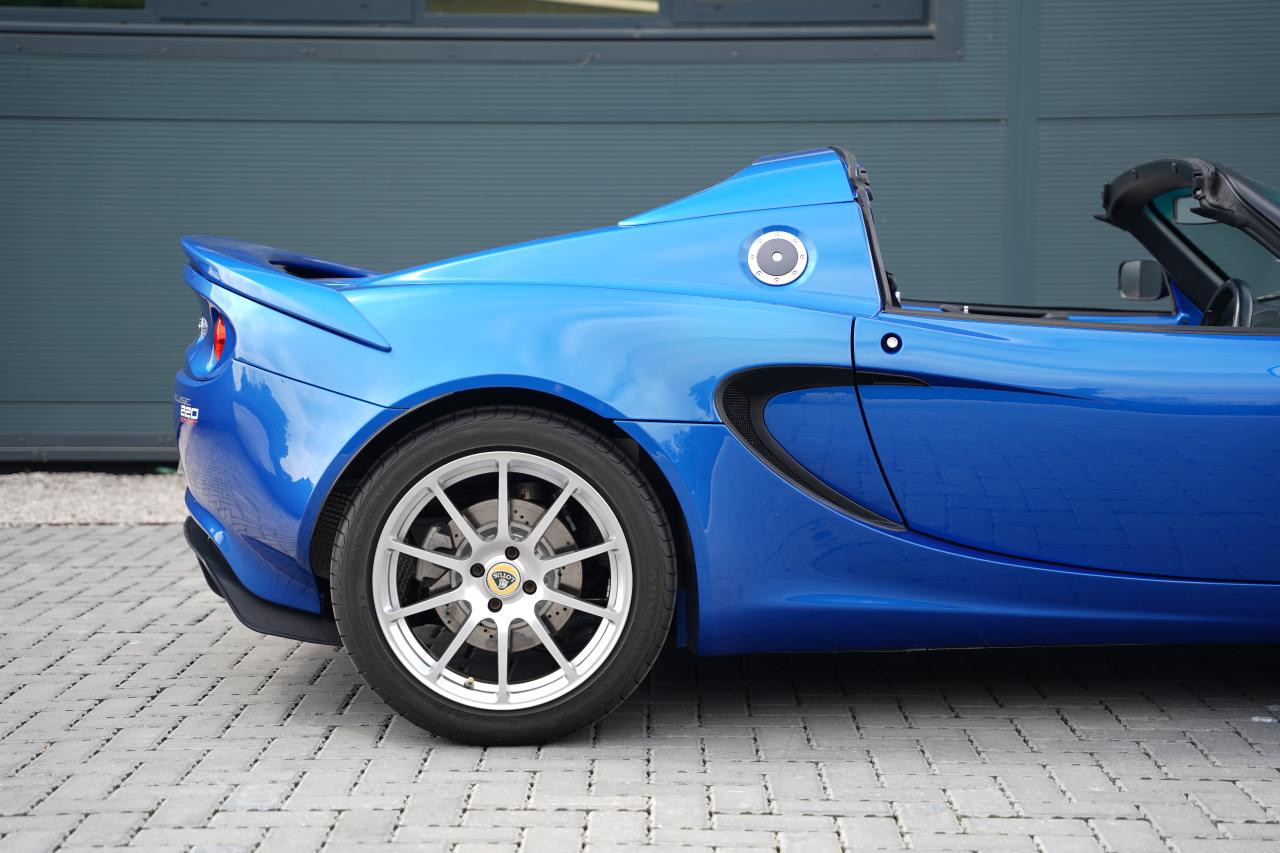2020 Lotus Elise