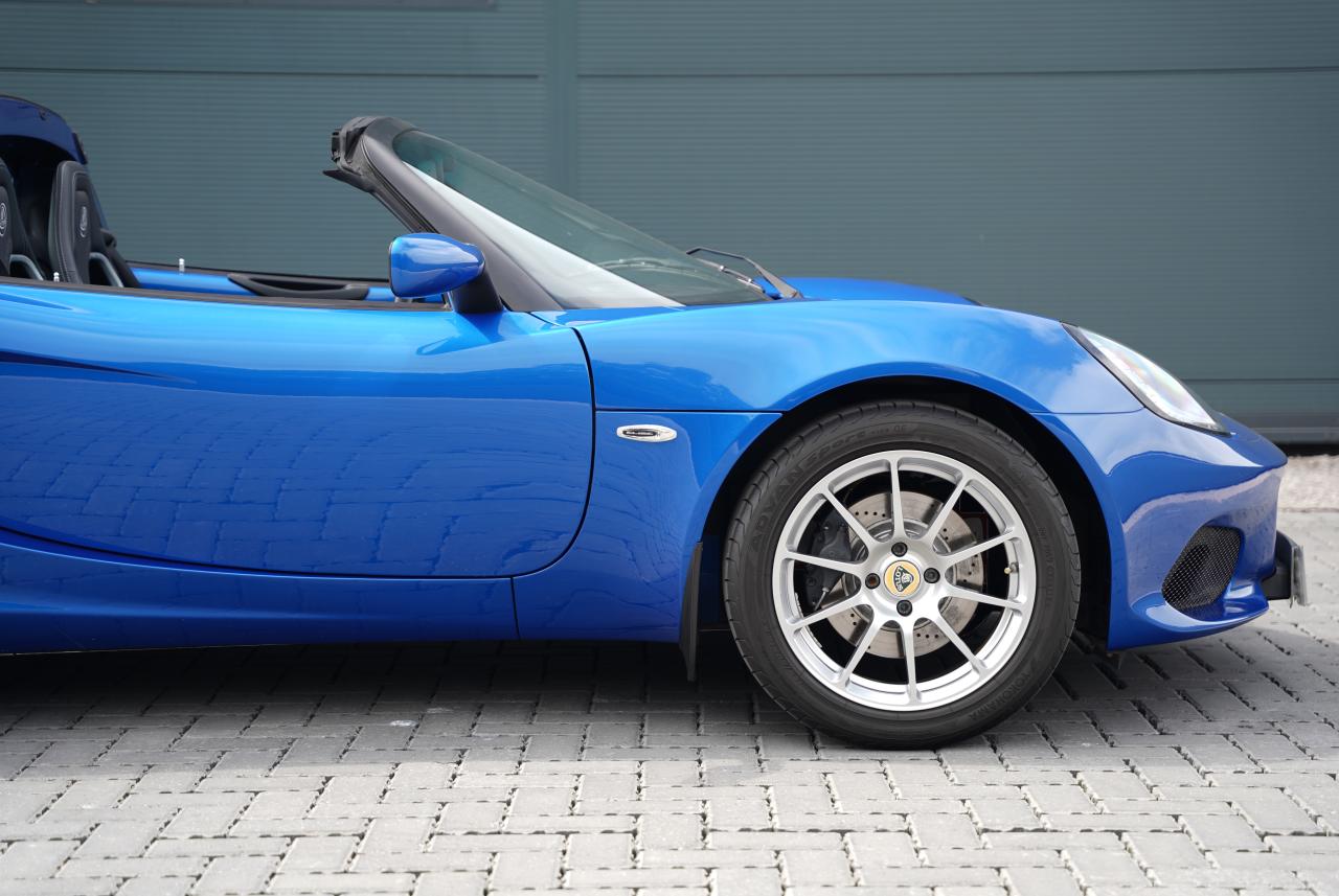 2020 Lotus Elise