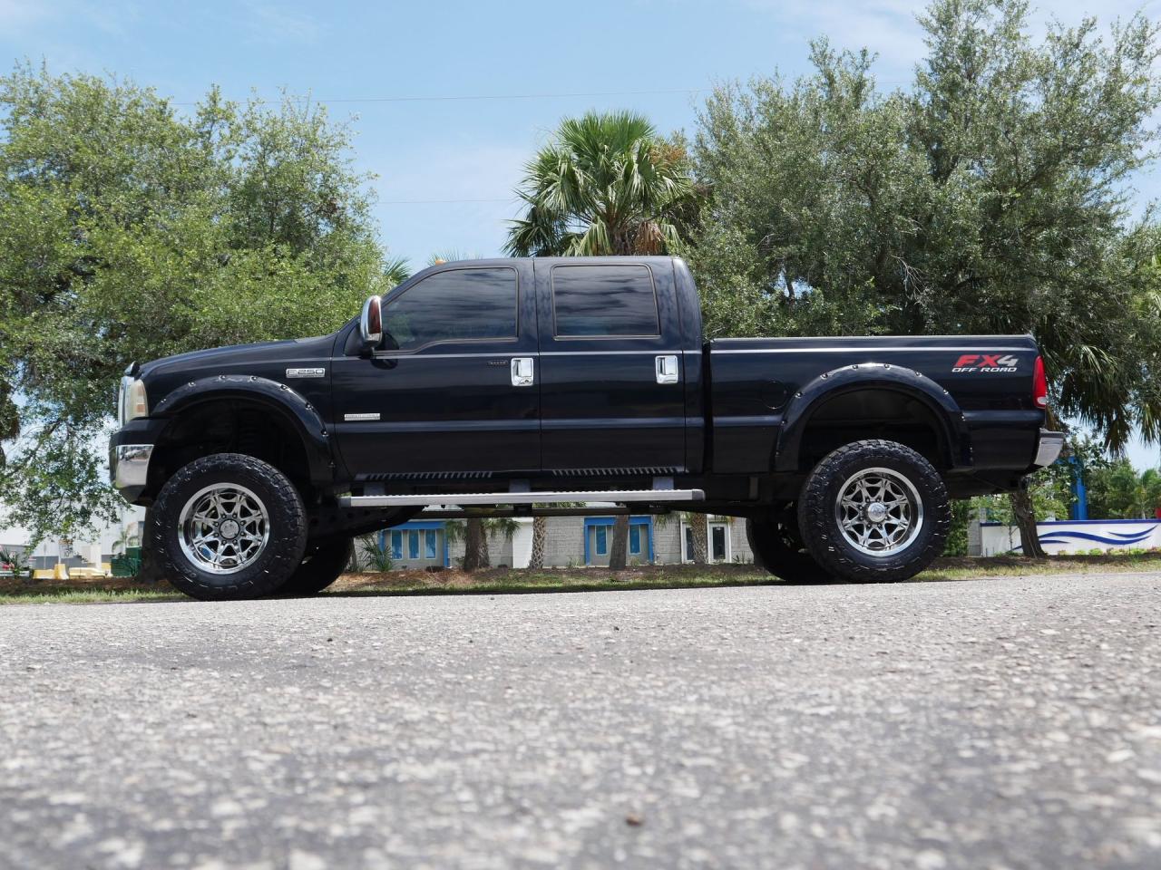 2006 Ford F250 Lariat Crew Cab 4x4