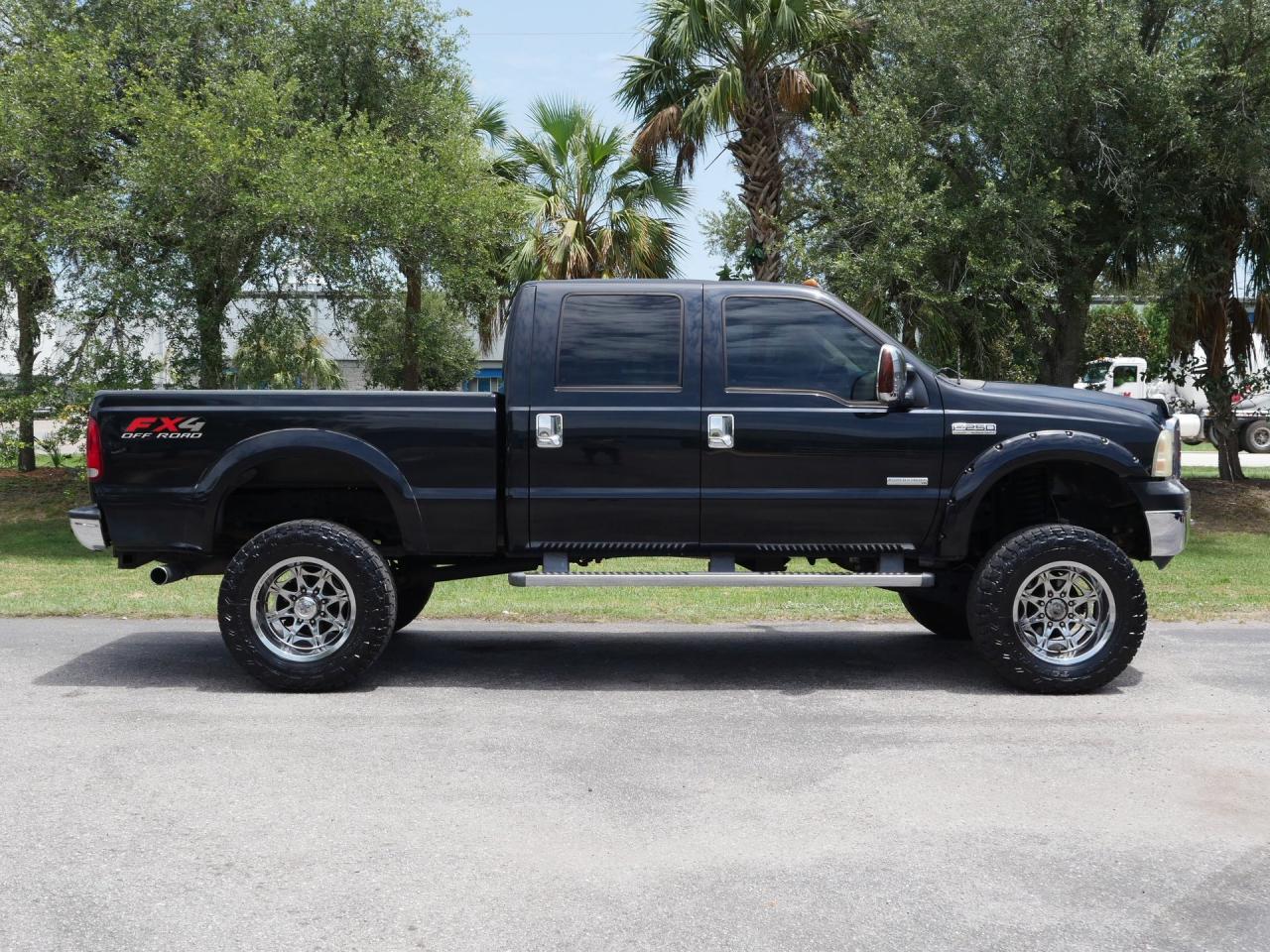 2006 Ford F250 Lariat Crew Cab 4x4