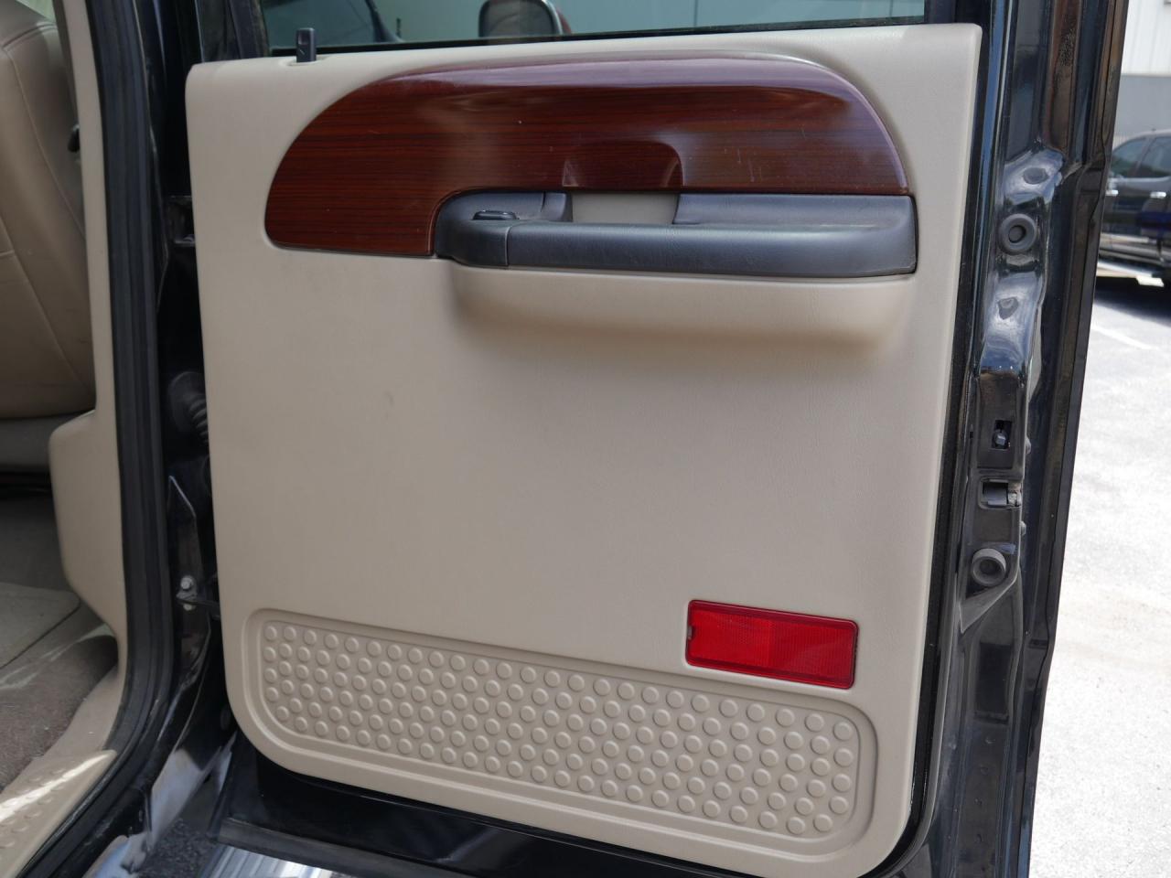 2006 Ford F250 Lariat Crew Cab 4x4