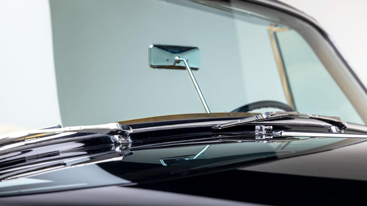 1961 Rolls - Royce Silver Cloud II H.J. Mulliner Drophead Coupe