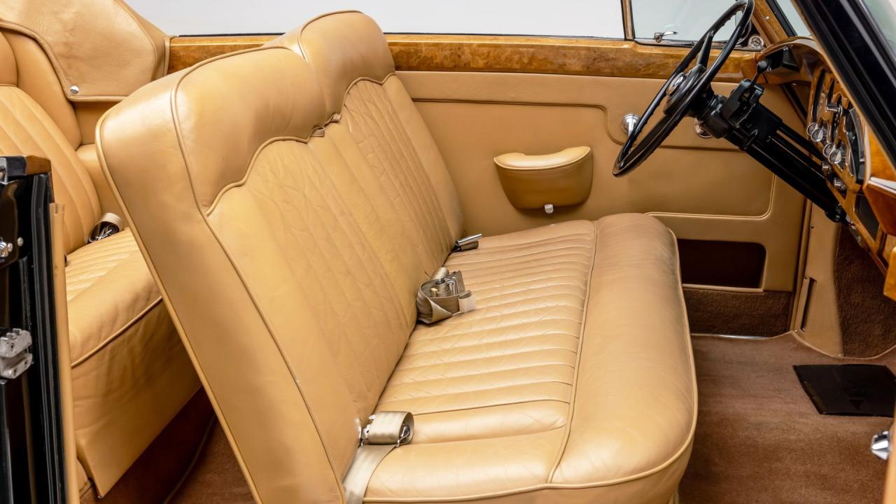 1961 Rolls - Royce Silver Cloud II H.J. Mulliner Drophead Coupe
