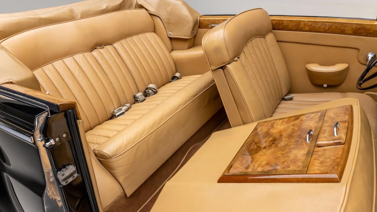 1961 Rolls - Royce Silver Cloud II H.J. Mulliner Drophead Coupe