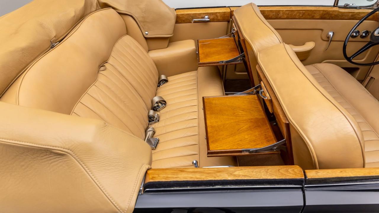 1961 Rolls - Royce Silver Cloud II H.J. Mulliner Drophead Coupe
