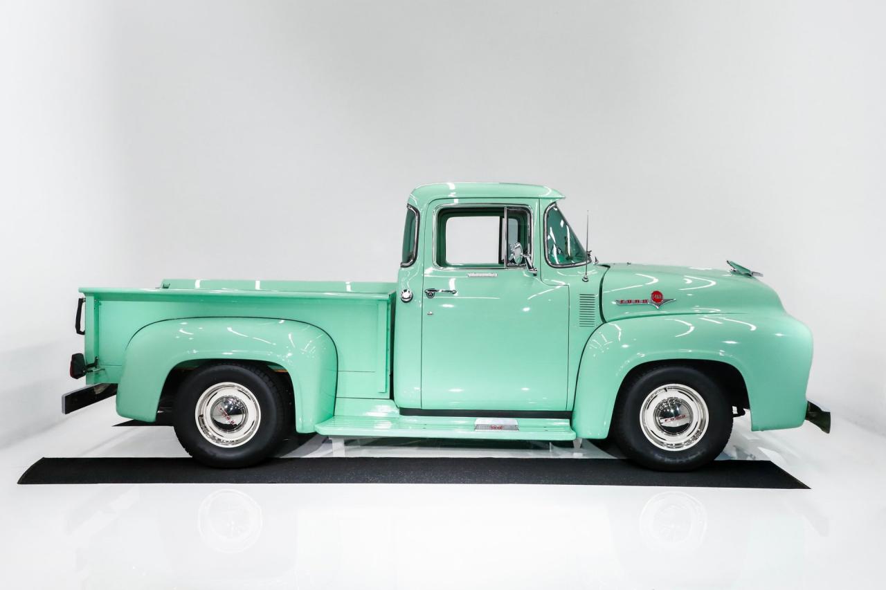 1956 Ford F100 Custom Cab Restomod