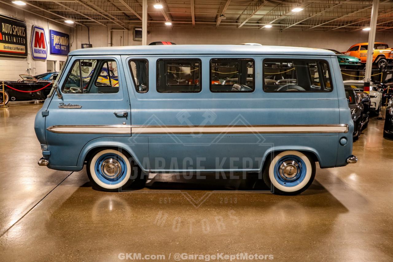 1962 Ford Falcon Club Wagon