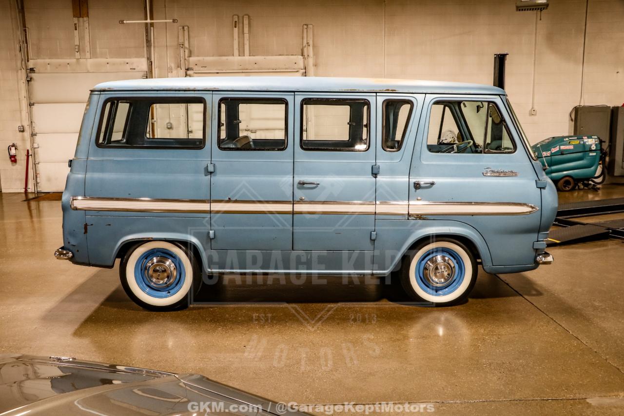 1962 Ford Falcon Club Wagon