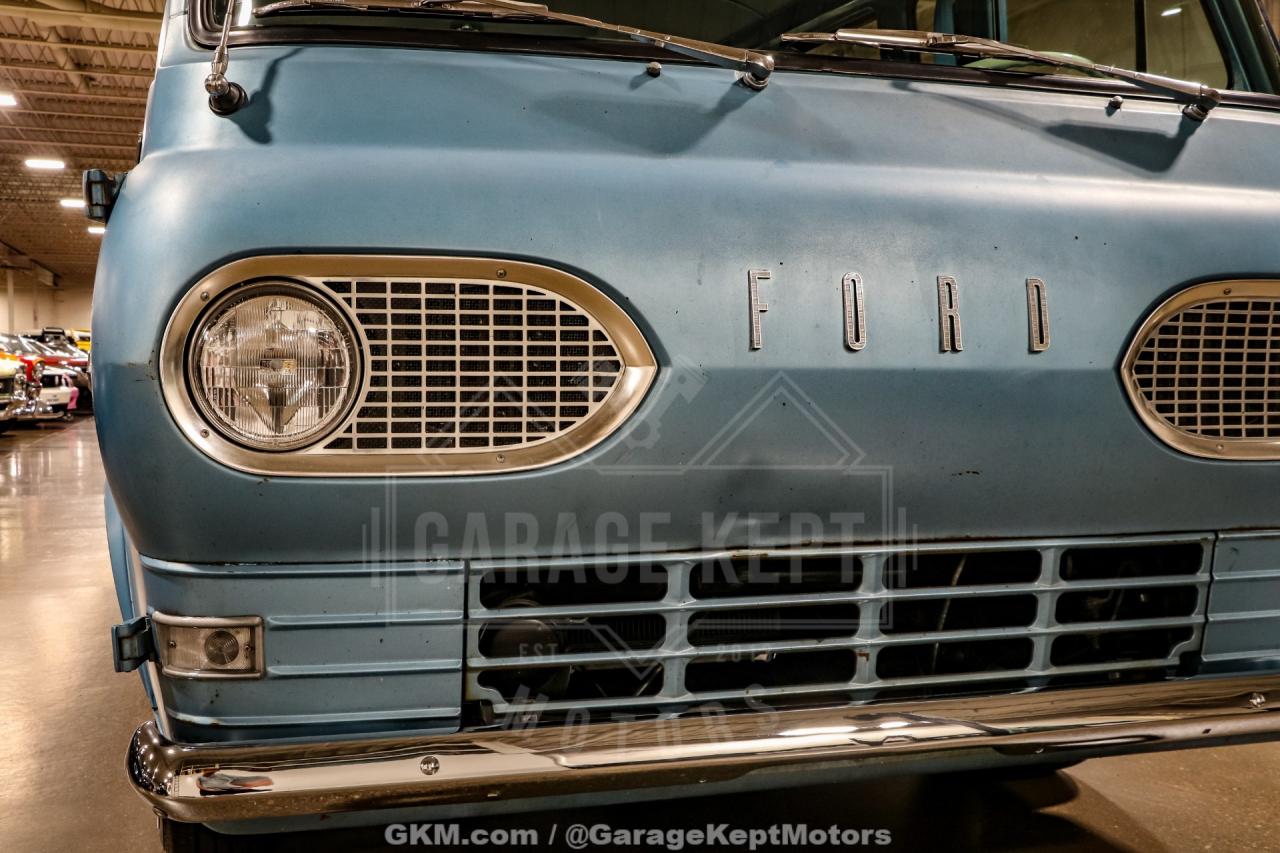 1962 Ford Falcon Club Wagon