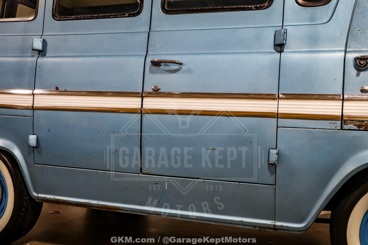 1962 Ford Falcon Club Wagon