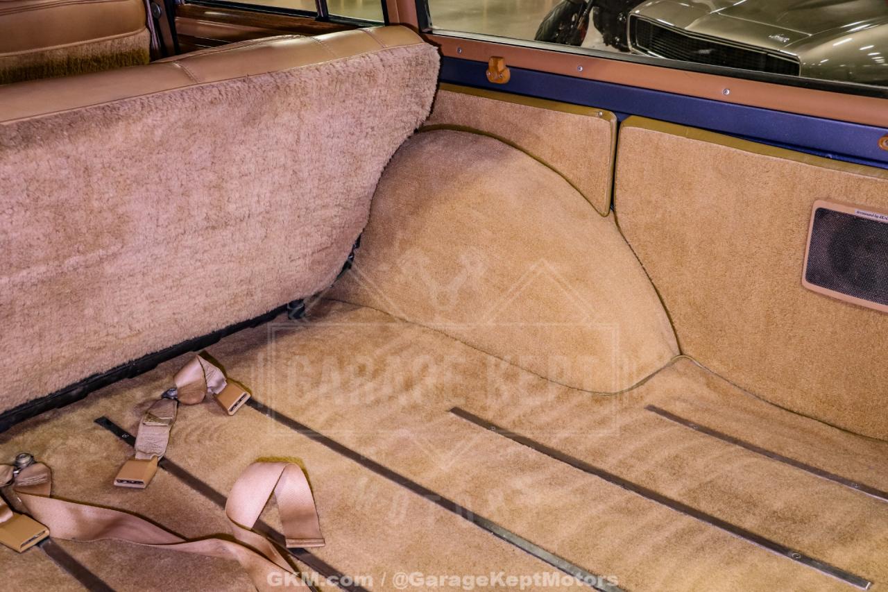 1987 Jeep Grand Wagoneer