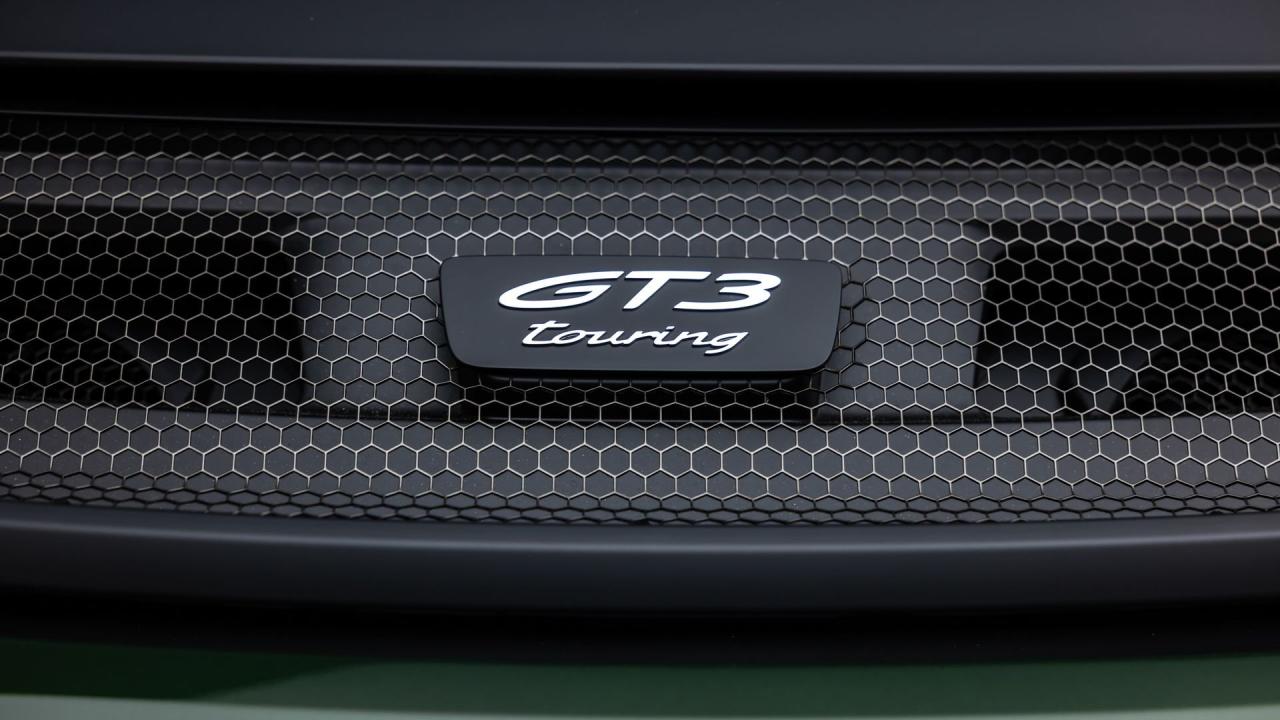 2026 Porsche 911 GT3 Touring Lightweight Package