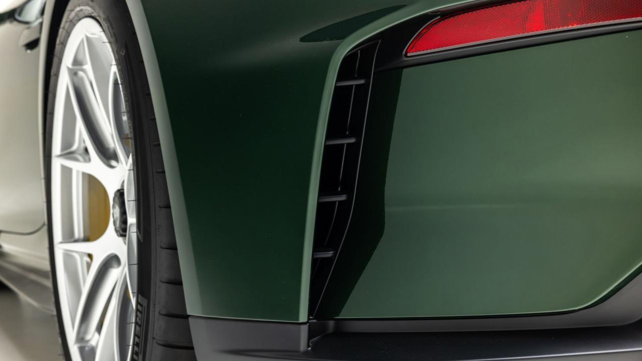 2026 Porsche 911 GT3 Touring Lightweight Package