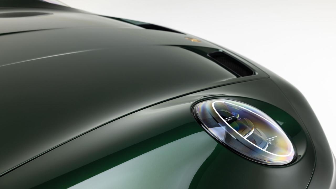 2026 Porsche 911 GT3 Touring Lightweight Package