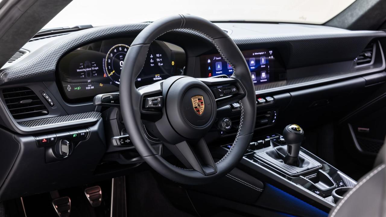 2026 Porsche 911 GT3 Touring Lightweight Package