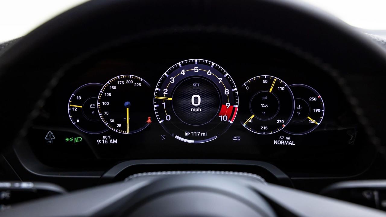 2026 Porsche 911 GT3 Touring Lightweight Package