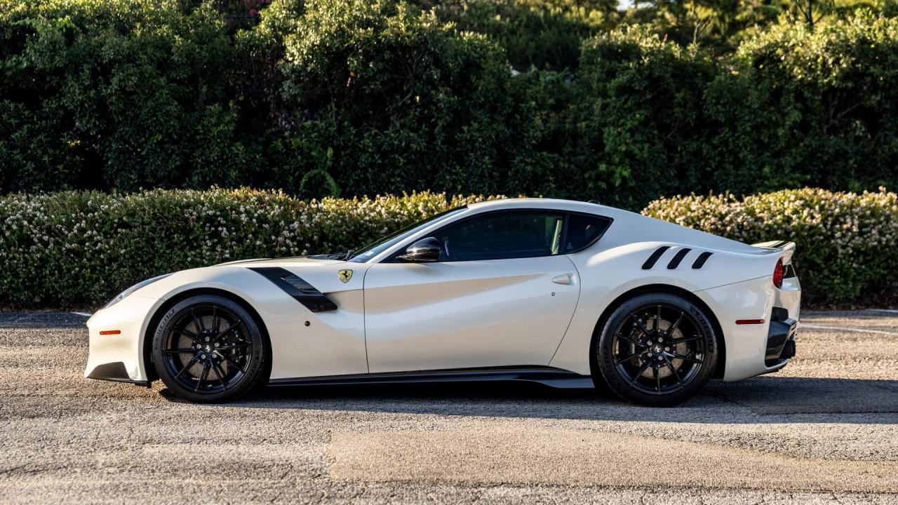 2017 Ferrari F12tdf