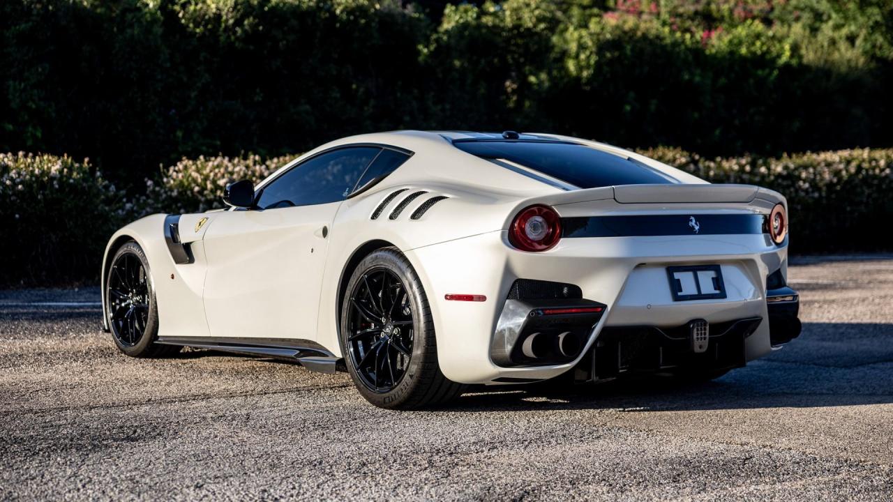 2017 Ferrari F12tdf