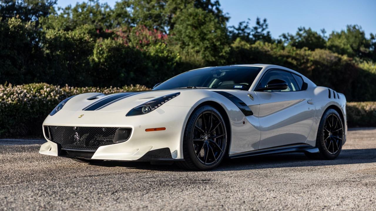 2017 Ferrari F12tdf