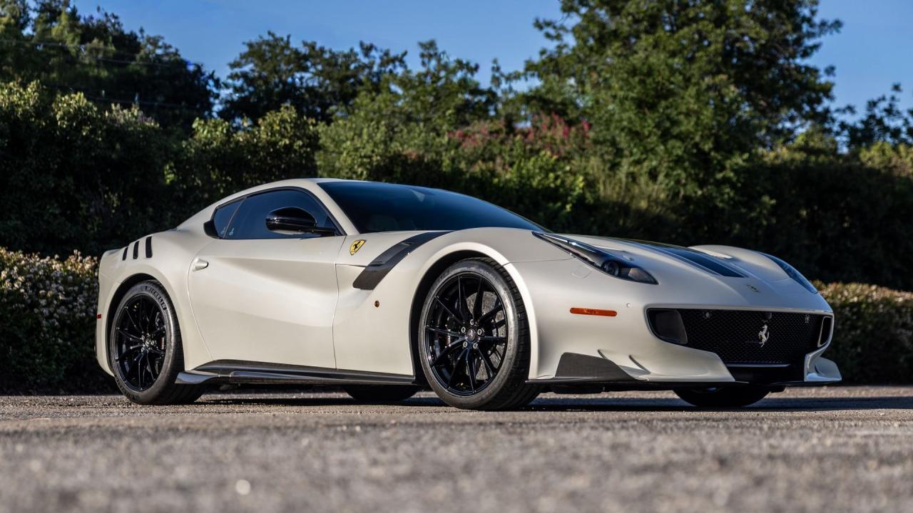 2017 Ferrari F12tdf