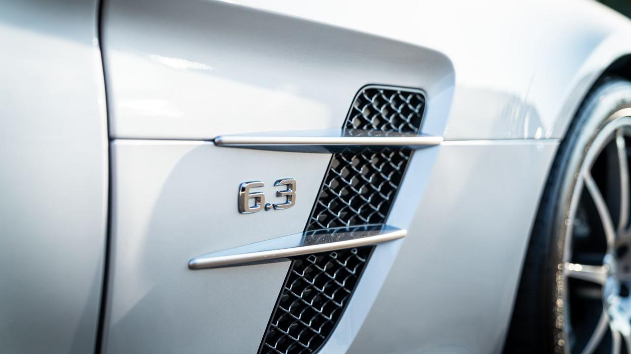 2011 Mercedes - Benz SLS AMG