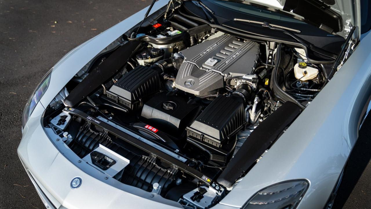 2011 Mercedes - Benz SLS AMG