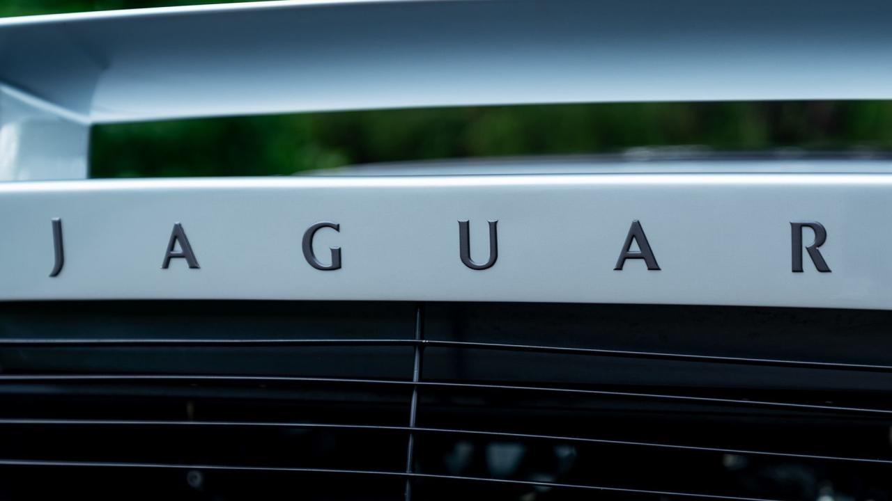 1993 Jaguar XJ220
