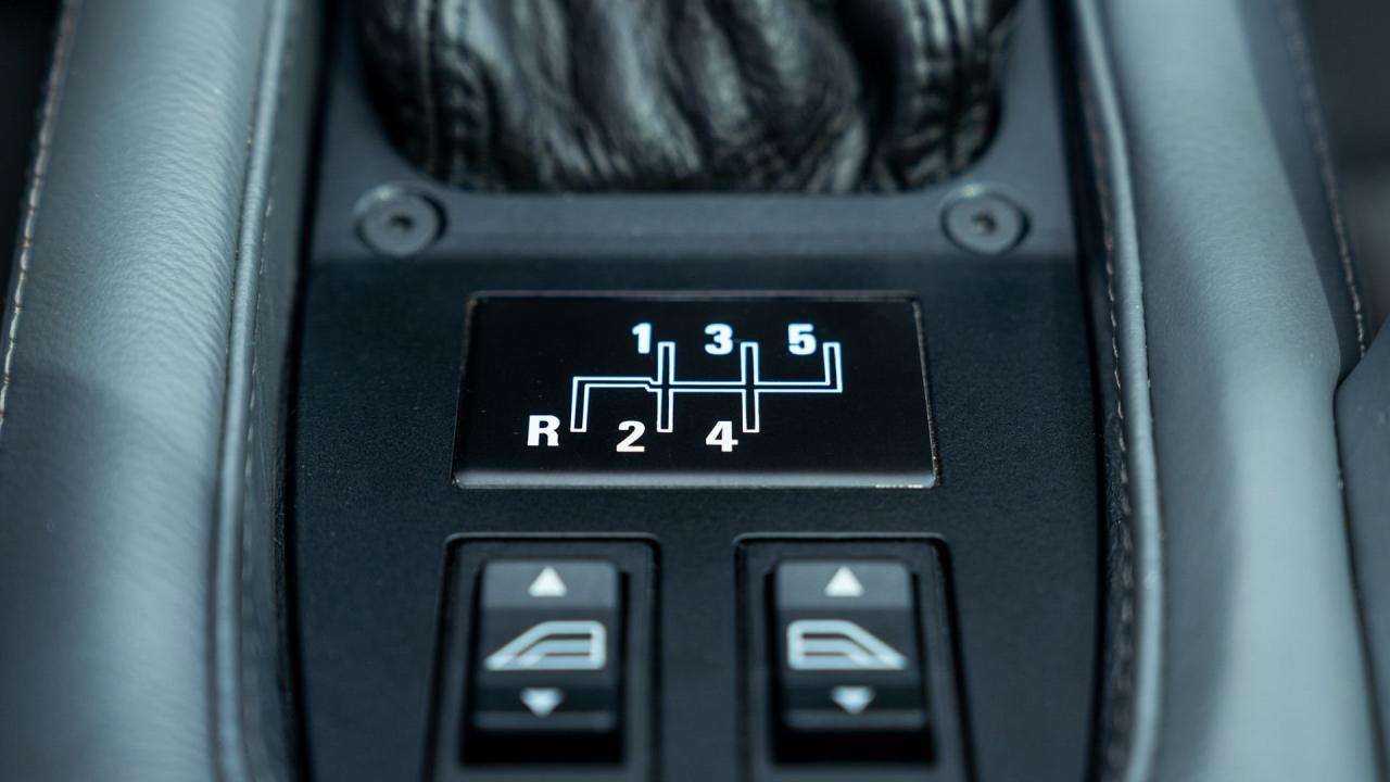 1993 Jaguar XJ220