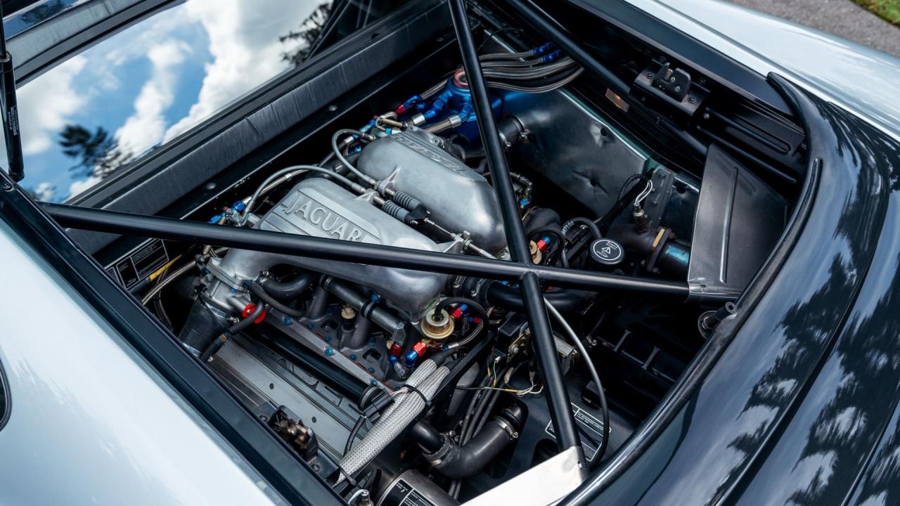 1993 Jaguar XJ220