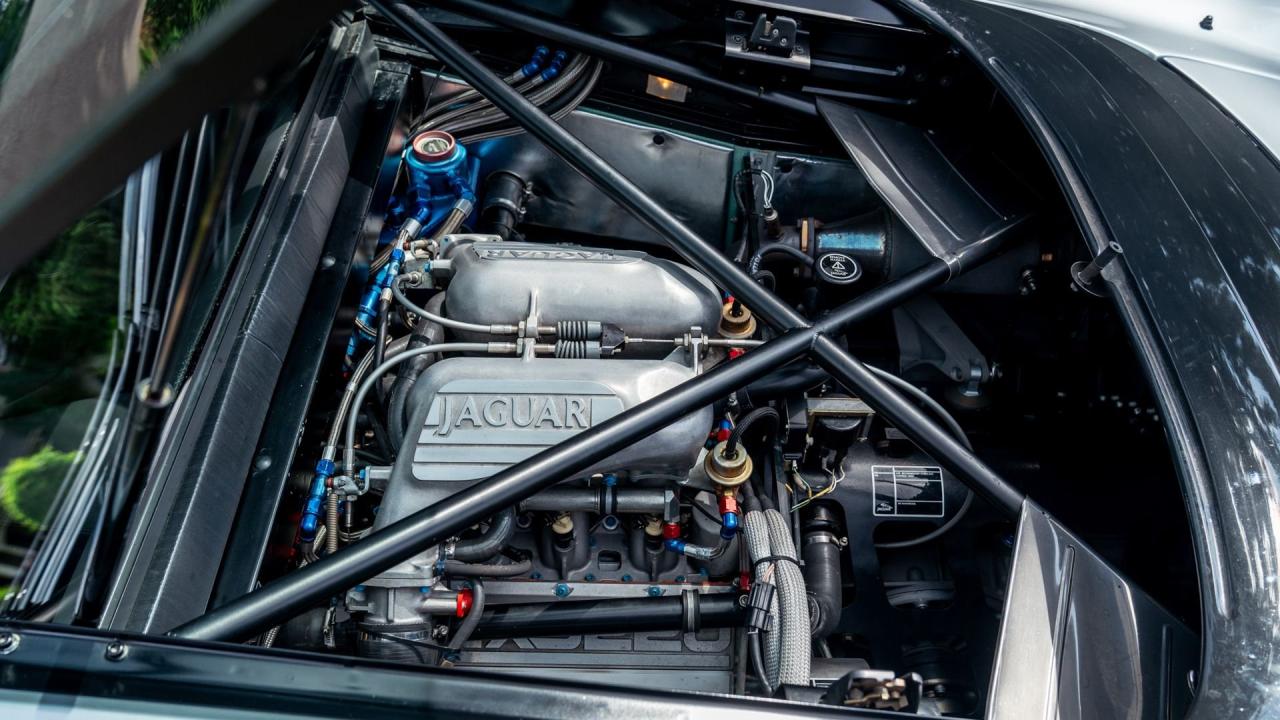 1993 Jaguar XJ220