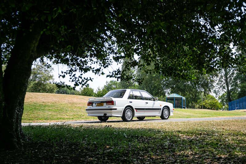 1988 Nissan BLUEBIRD EXECUTIVE I TURBO