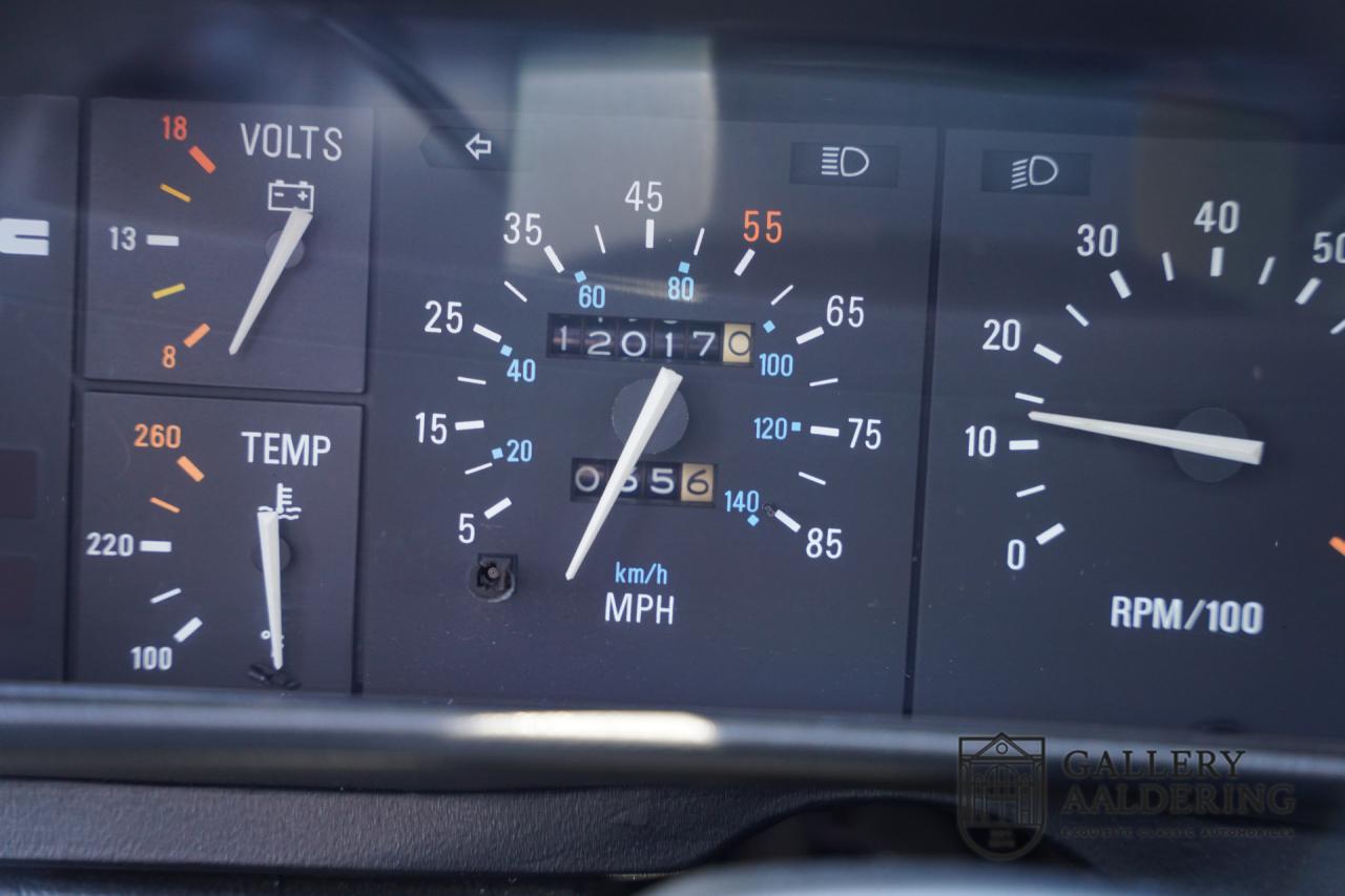1981 DeLorean DMC-12 &ldquo;Time hasn&rsquo;t caught up with the car&rdquo;