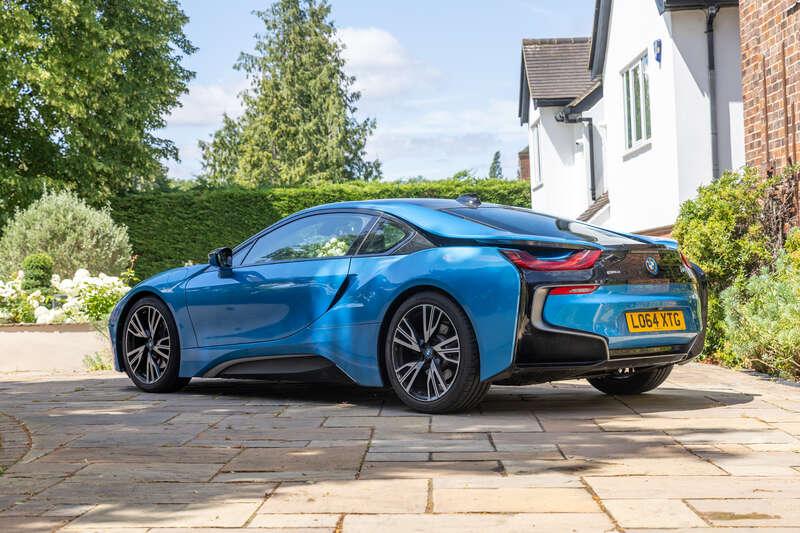 2015 BMW I8