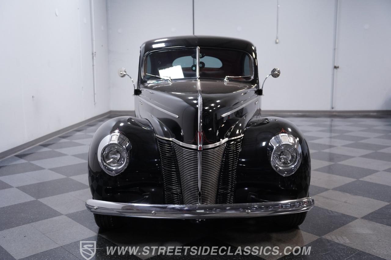 1940 Ford Tudor Sedan Restomod