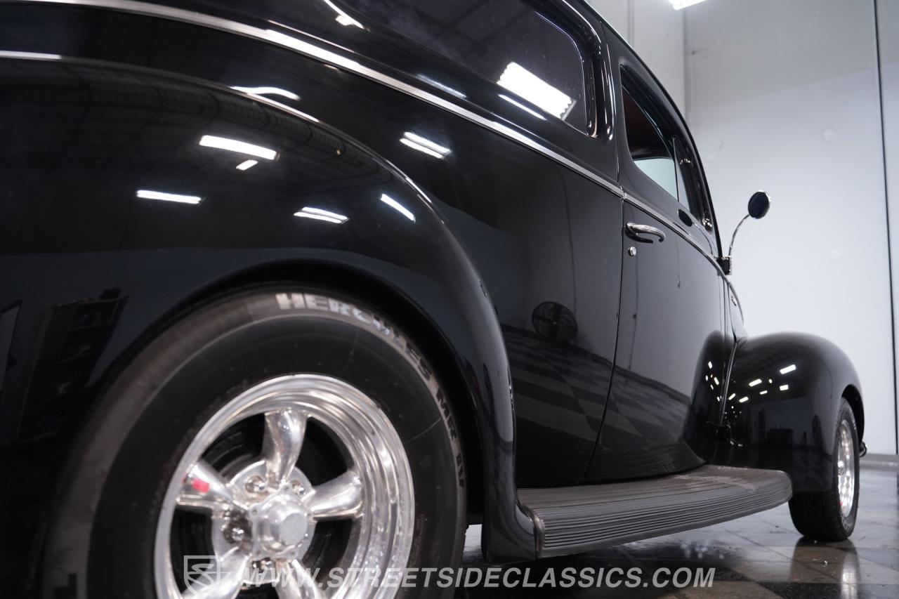 1940 Ford Tudor Sedan Restomod