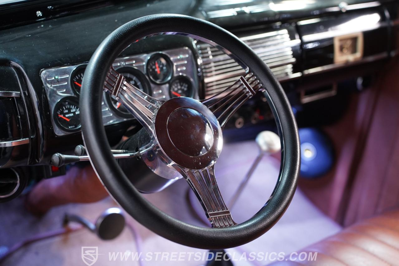 1940 Ford Tudor Sedan Restomod