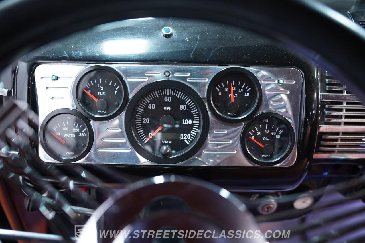 1940 Ford Tudor Sedan Restomod