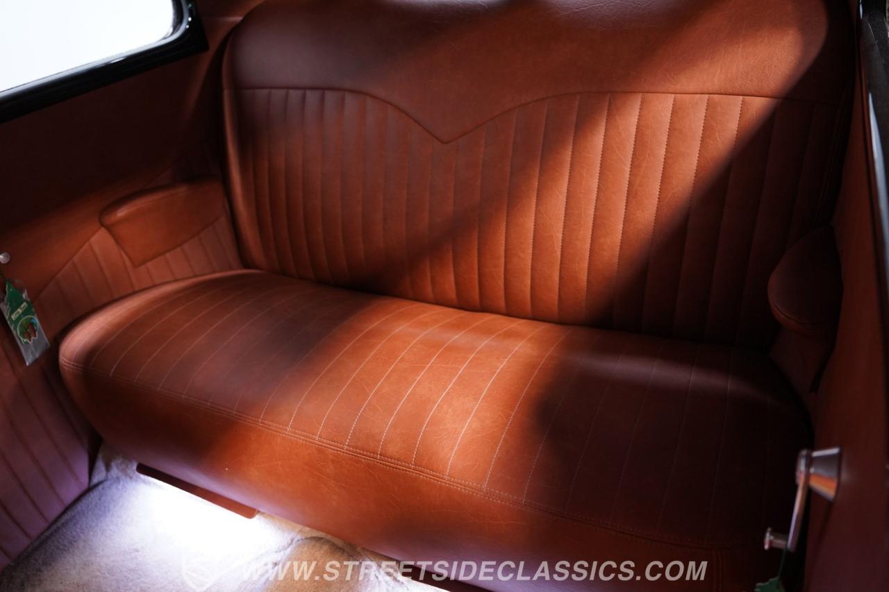 1940 Ford Tudor Sedan Restomod