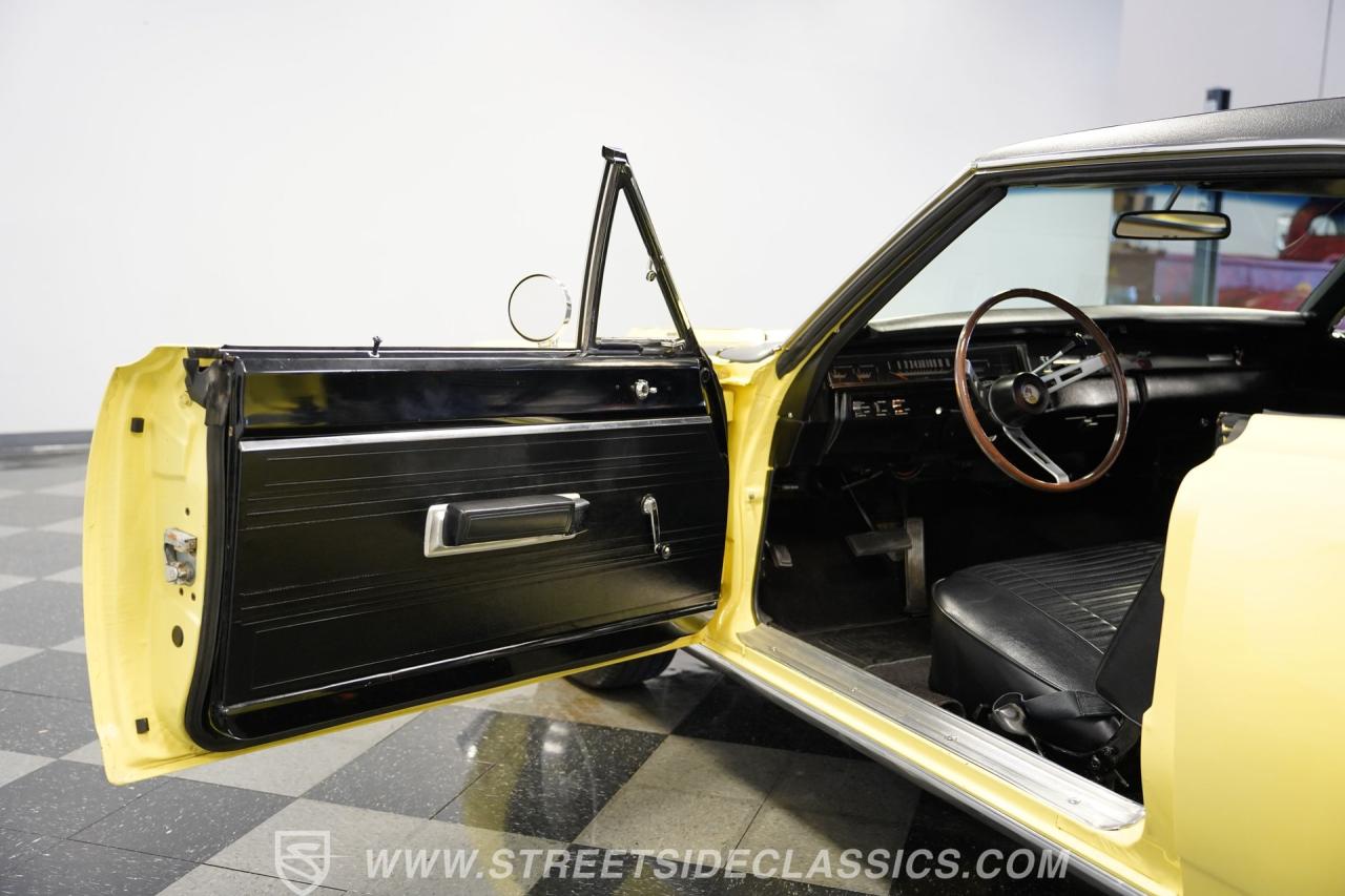 1969 Plymouth Road Runner